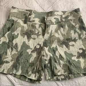Brand new Columbia shorts